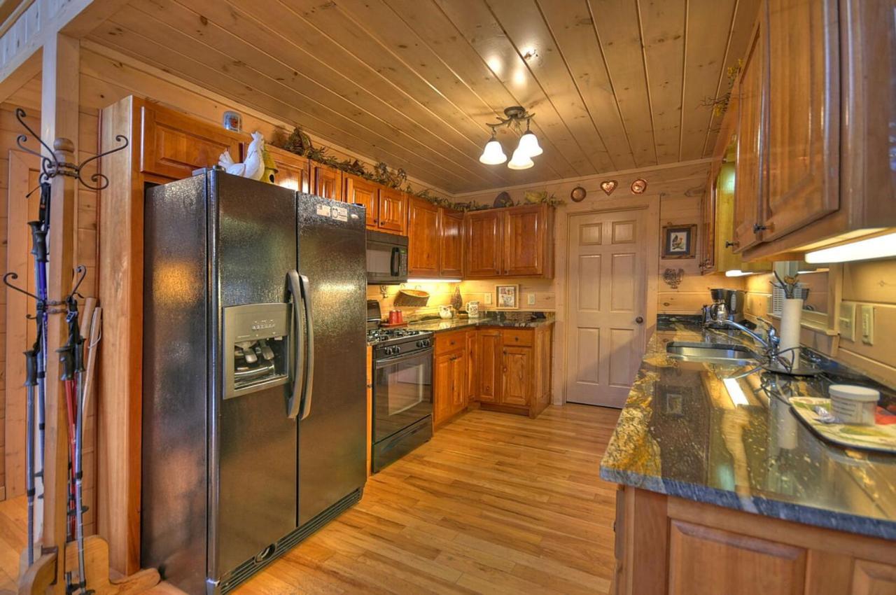 Aska Adventure Lodge Blue Ridge Buitenkant foto